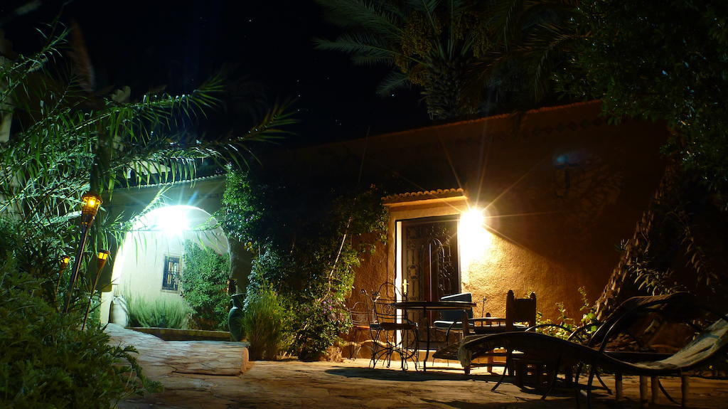 Le Chant Des Palmiers Agdz Exterior foto